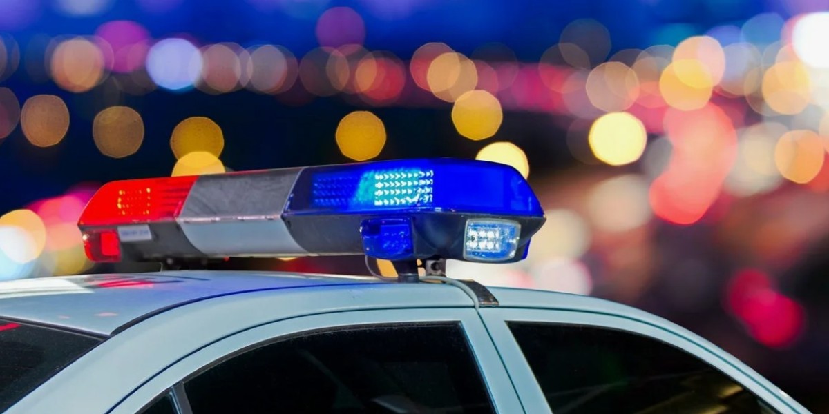 Searching for 'Motoring Offence Solicitors Near Me'? Here’s What Matters More