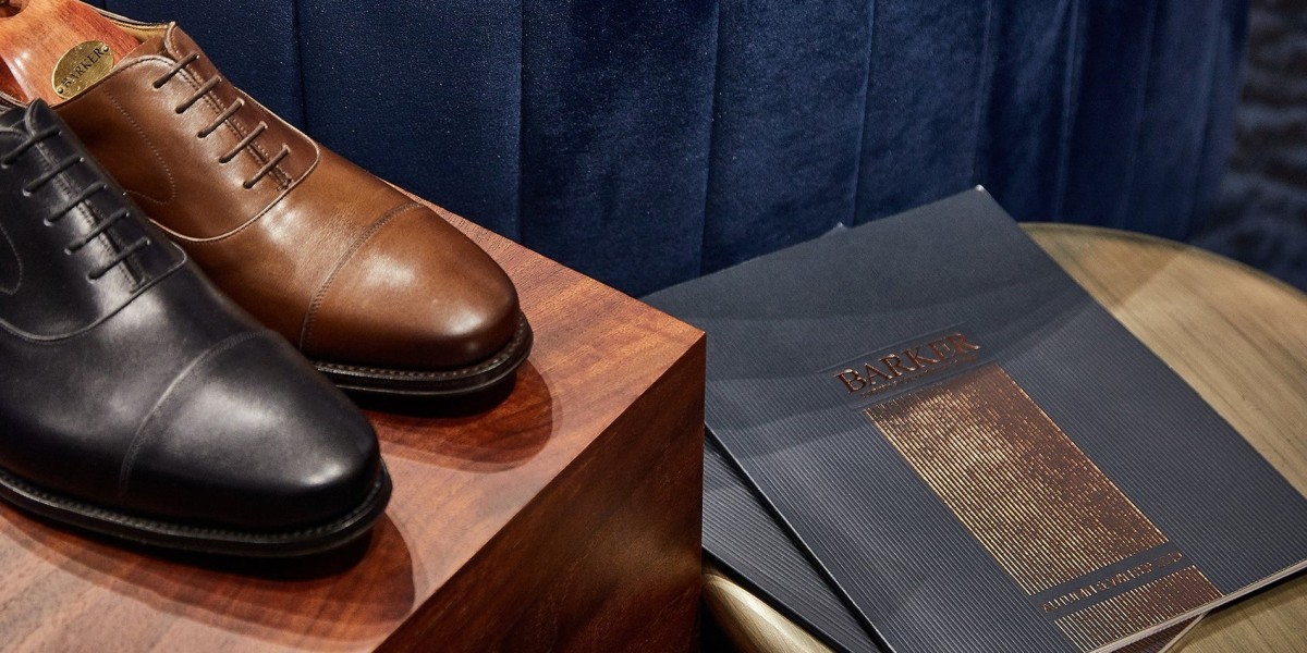 2025 Footwear Trends: What's In, What's Out, and How to Stay Ahead 