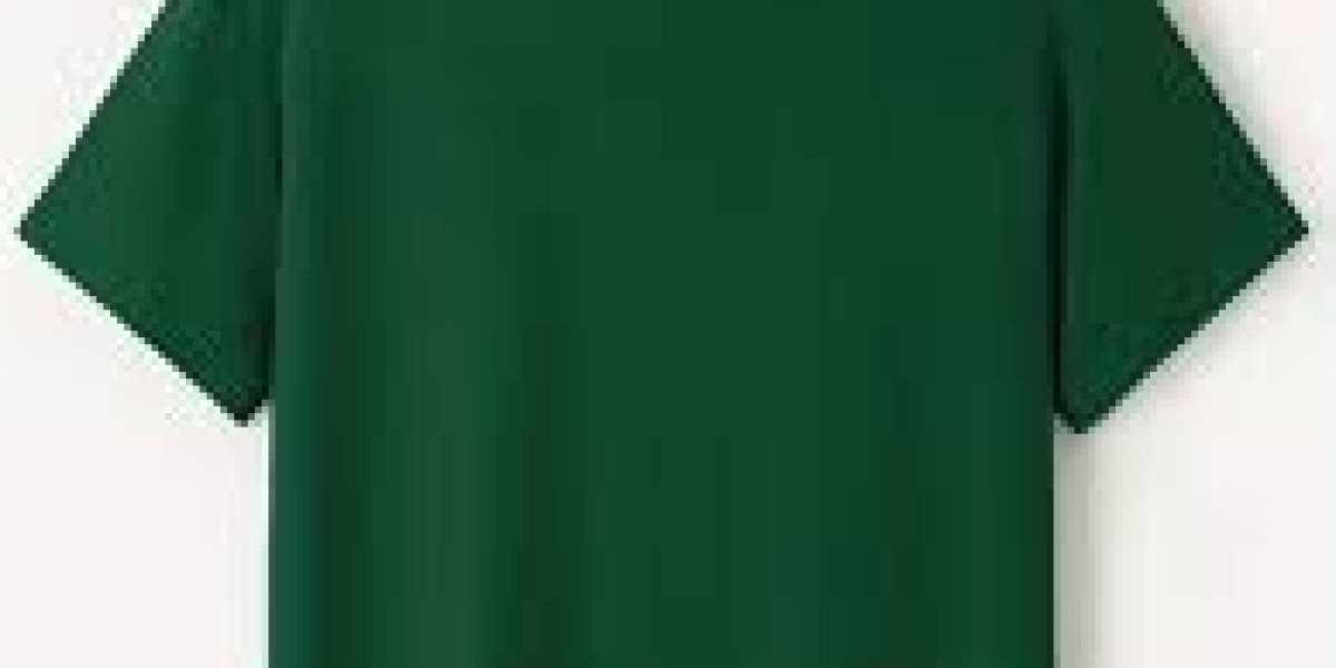 Simplicity Meets Style: How to Rock a Unisex Classic Tee Anywhere