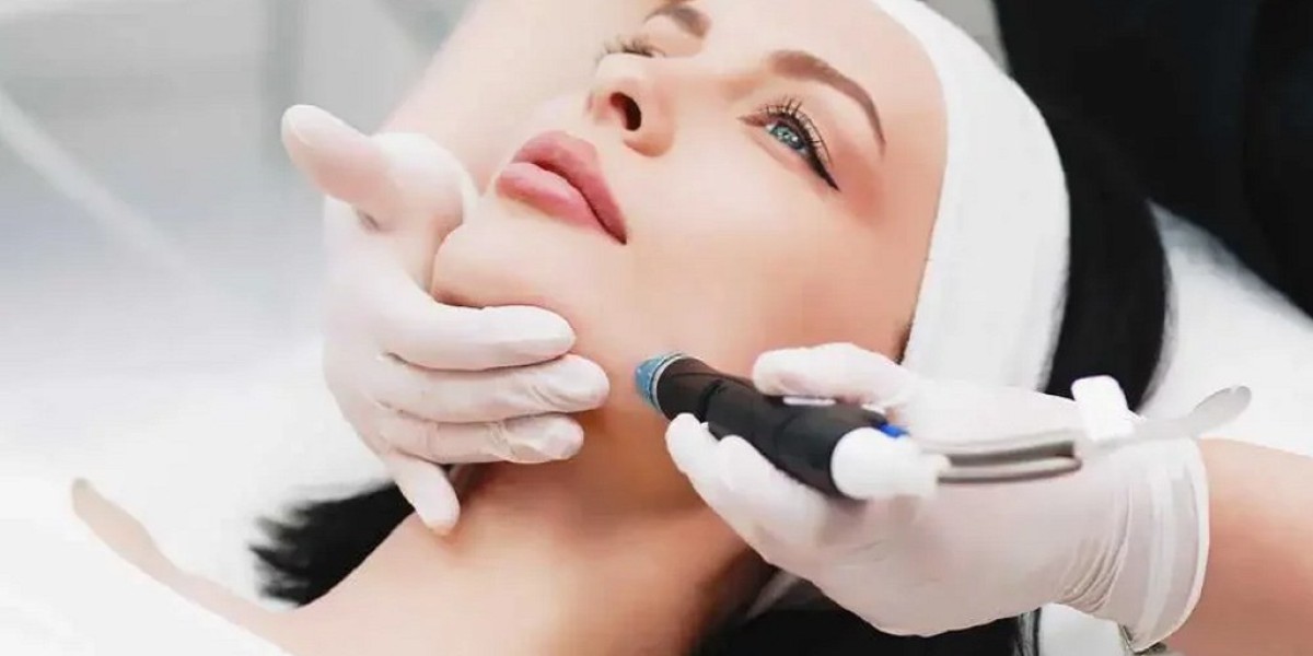 Unlock Radiant Skin: The Best Hydrafacial in Islamabad