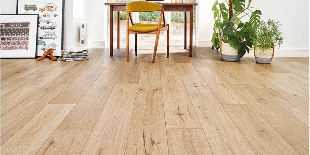 Herringbone vs Chevron Parquet: What’s the Difference?